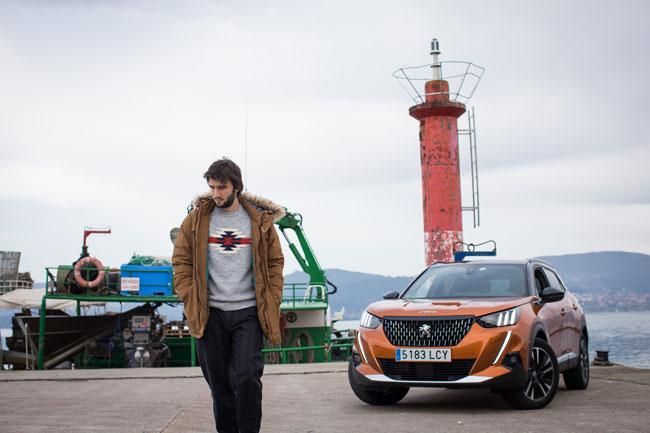 Lucas Vidal, con el nuevo Peugeot 2008