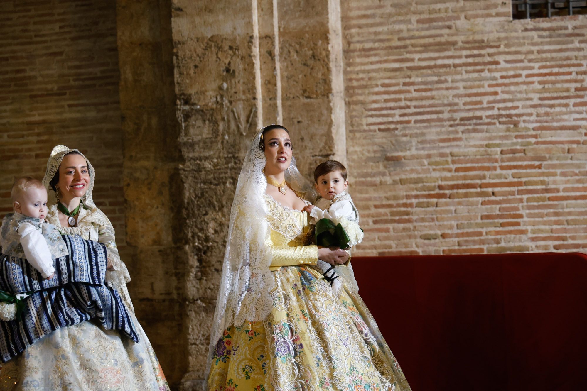 Todas las fotos de la Ofrenda del 17 de marzo por la calle de la Paz de 21:00 a 22:00 horas