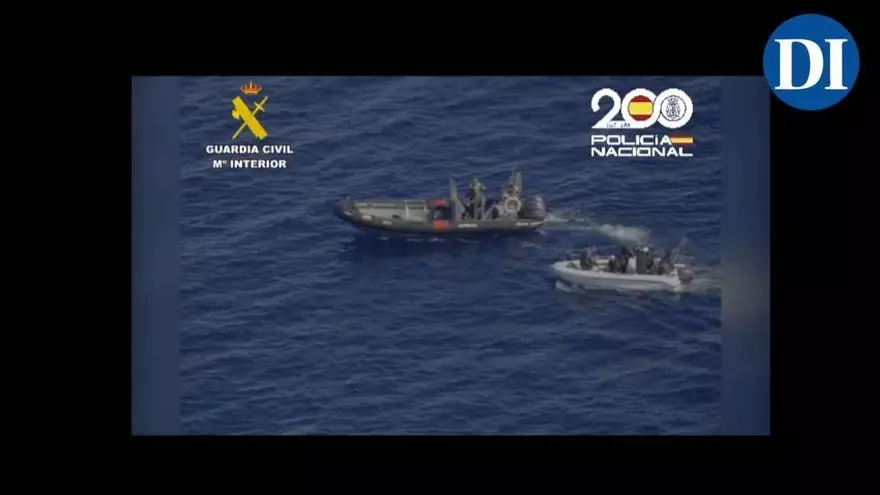 Espectacular persecución con tres patrones de pateras detenidos en aguas de Ibiza y Formentera