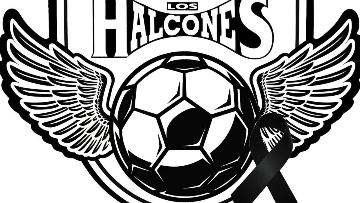 El escudo del club con un lazo en señal de luto.