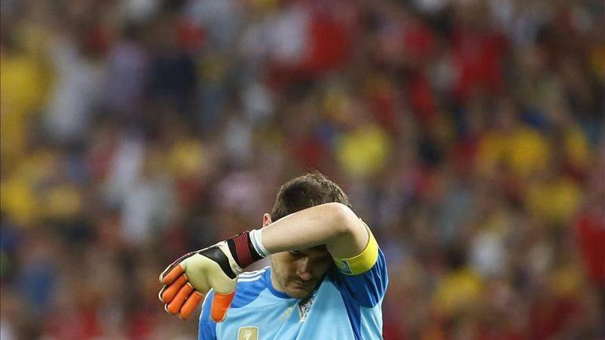 &quot;Pedimos perdón, somos los primeros responsables&quot;, dice Casillas