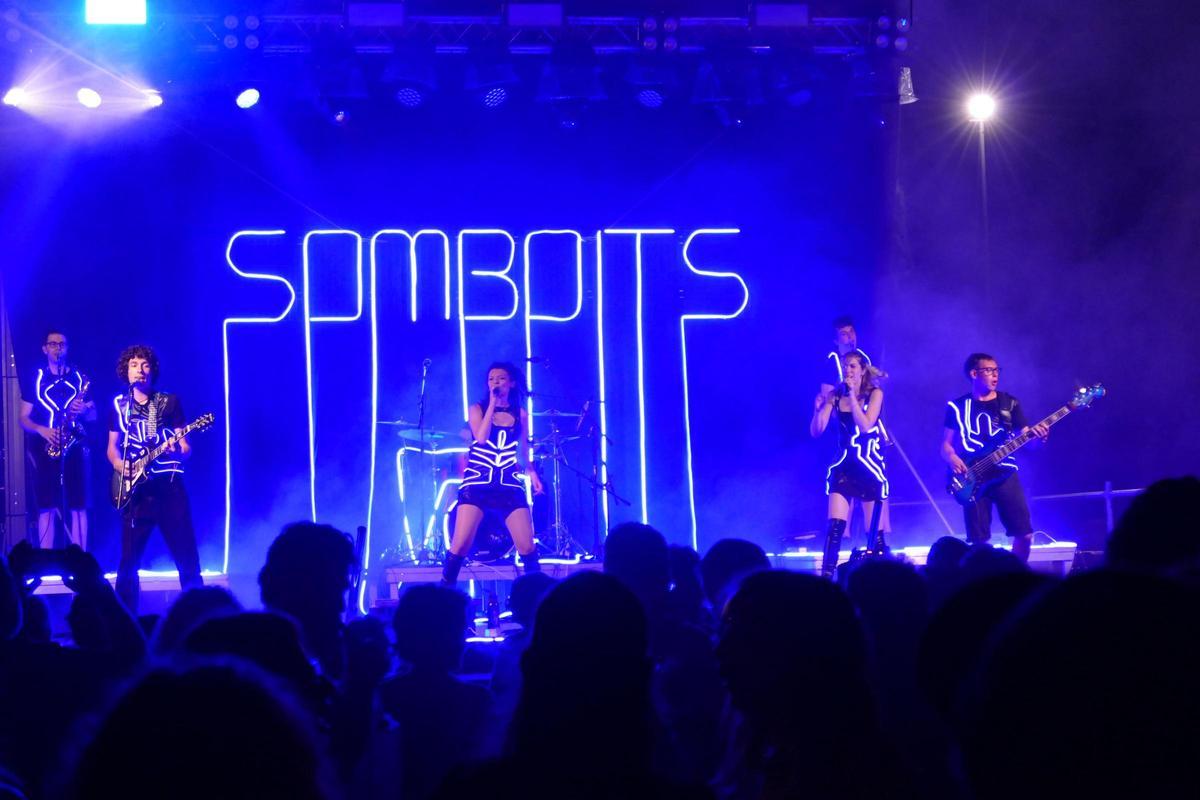 EN IMATGES | El nou show de Somboits tanca els concerts de les Festes de Sant Pere de Figueres EN IMATGES | El nou show de Somboits tanca els concerts de les Festes de Sant Pere de Figueres