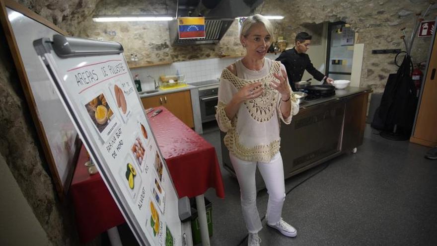 Aprendre el nom en català dels ingredients és un dels aspectes que més ajuda als participants