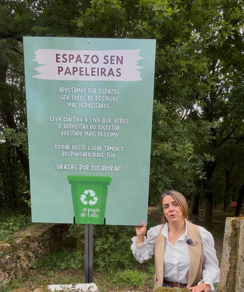 Fernández Pena, junto a un espacio natural sin papeleras.