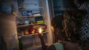 Famílies vulnerables de Sabadell pateixen sense llum l&apos;onada de calor: «Malvivim sense ventilador ni nevera»