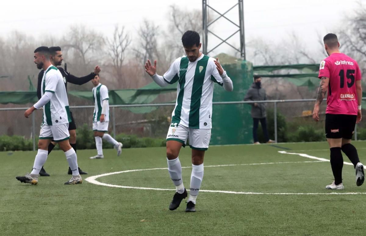 Las imágenes del Córdoba CF B-CD Ciudad de Lucena