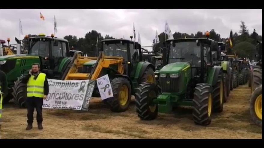 Tractorada de los agricultores malagueños contra los bajos precios