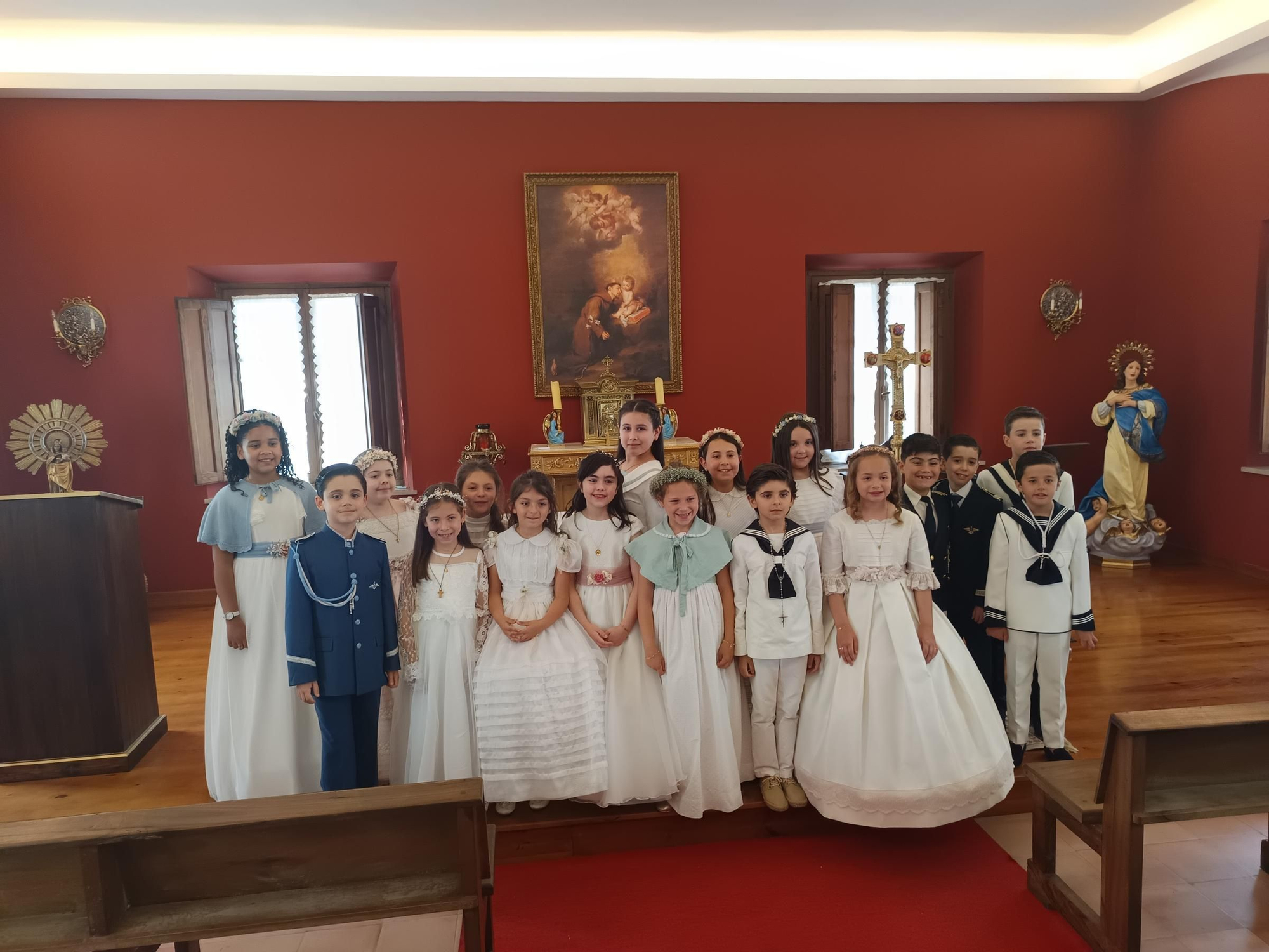 Espectaculares alfombras florales en Cangas de Onís por el Corpus Christi