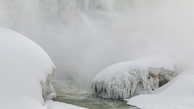 La sensación térmica baja a -55 grados en partes de Canadá por una masa de aire ártico.