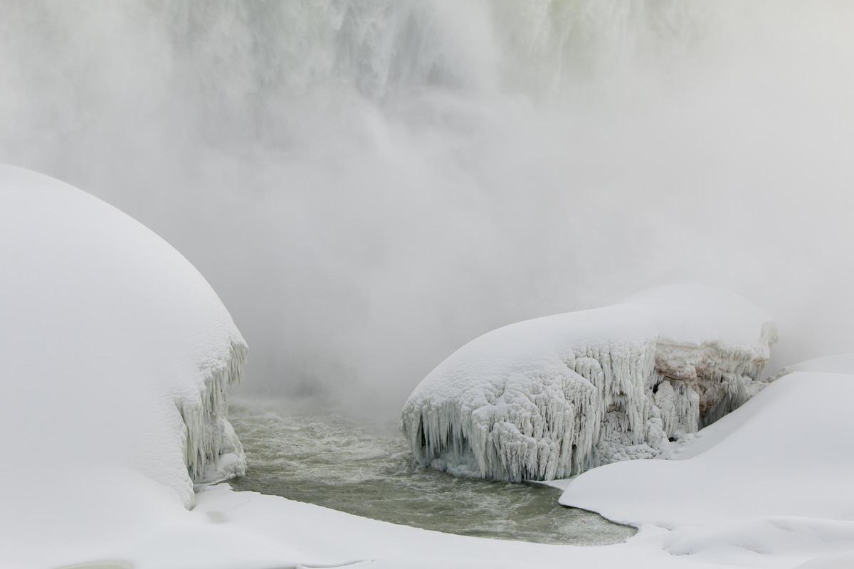 La sensación térmica baja a -55 grados en partes de Canadá por una masa de aire ártico.