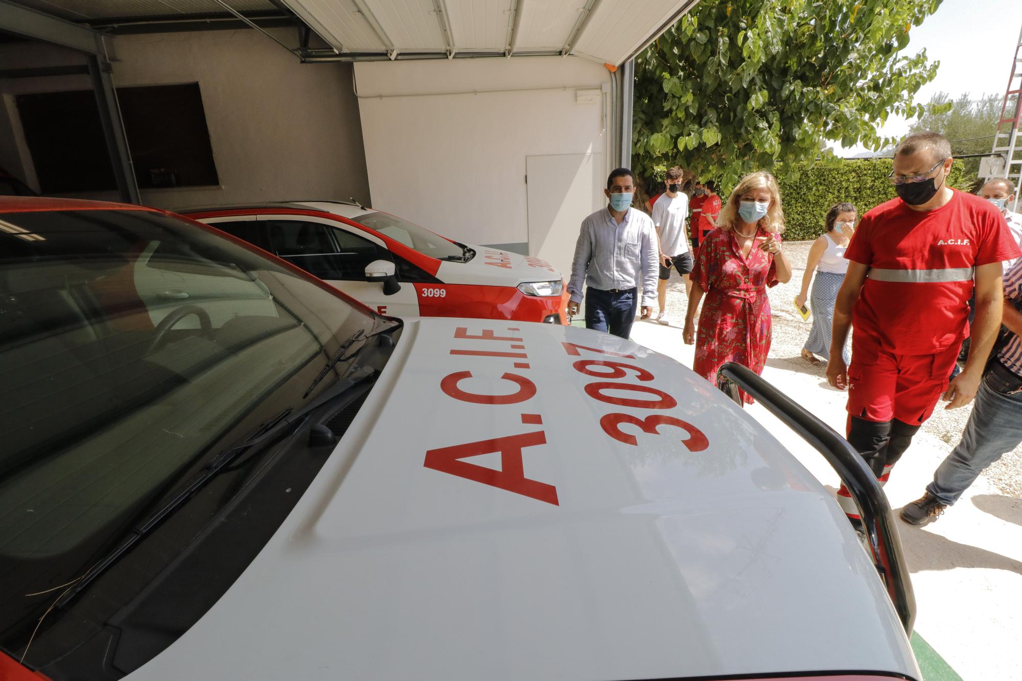 Gabriela Bravo visita las instalaciones de ACIF Alcoy con motivo del 30 aniversario de su fundación