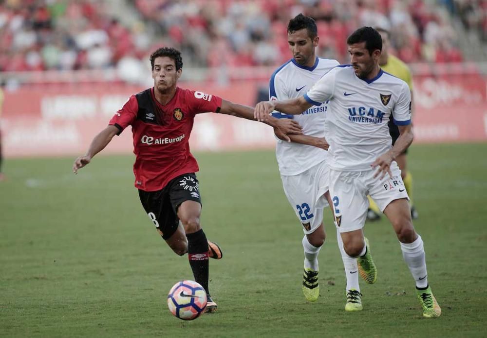 El Real Mallorca empata con el Ucam Murcia