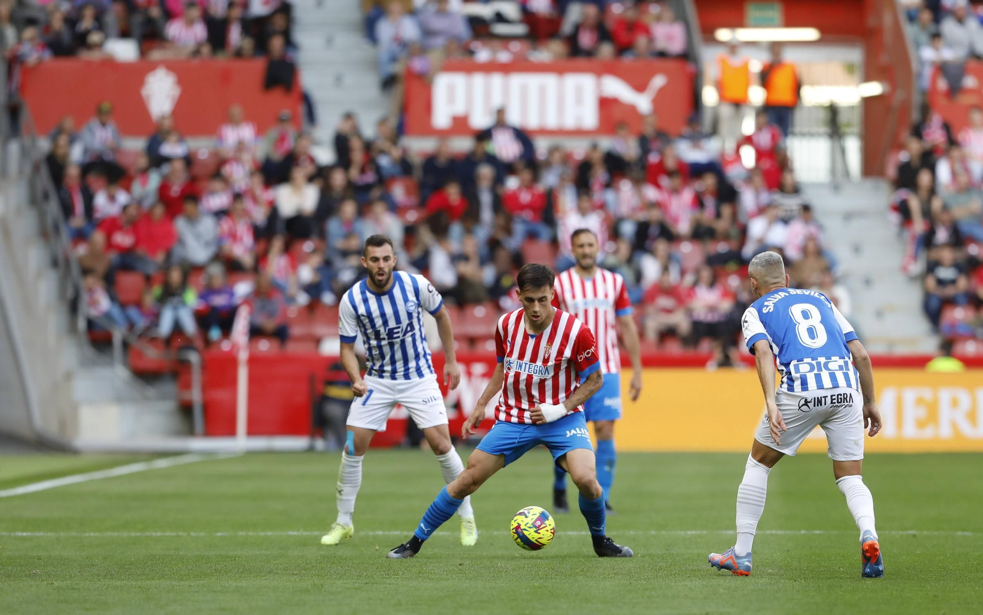 Así fue el encuentro entre el Sporting y el Alavés