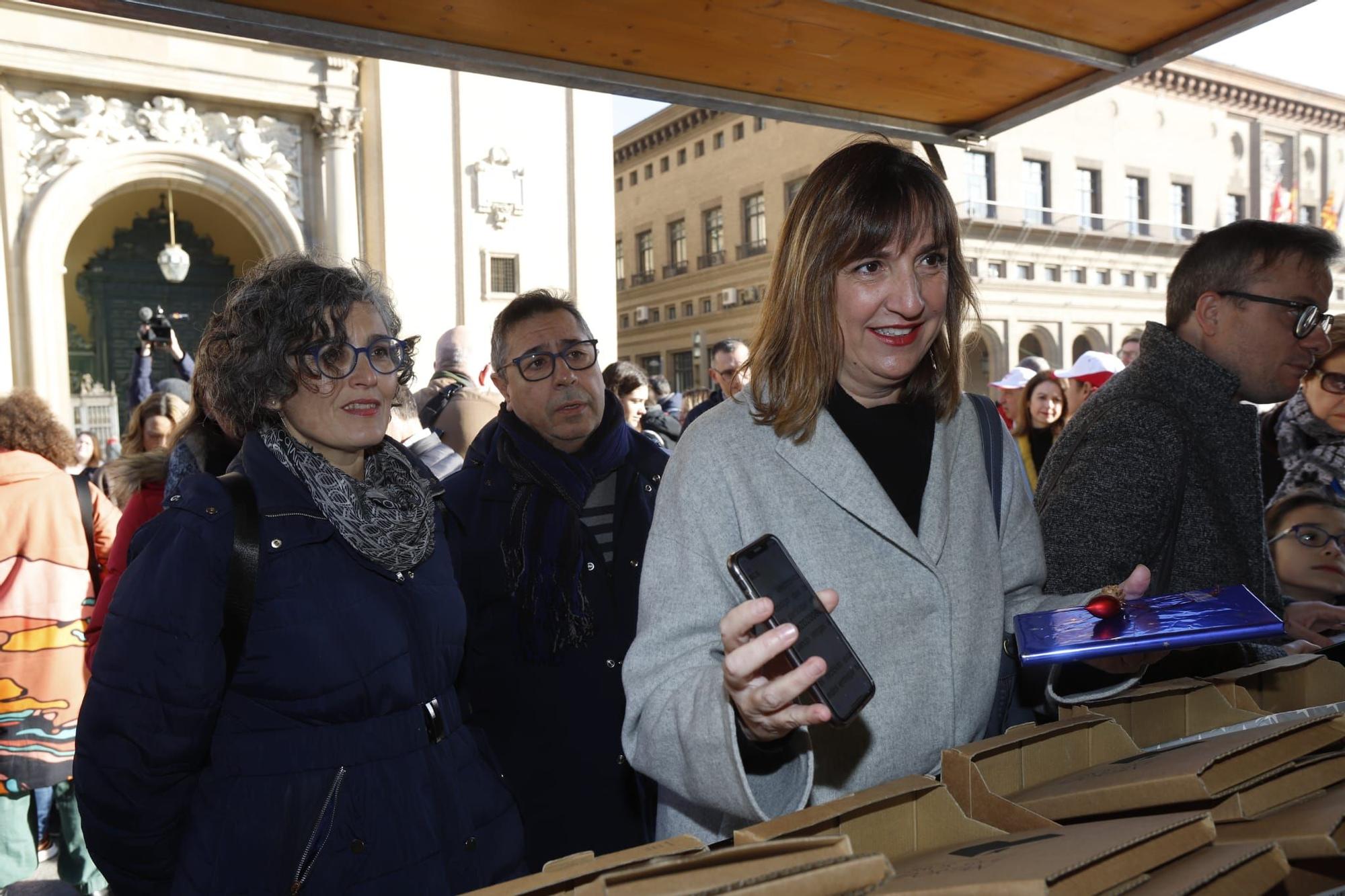 Inauguración Libros que importan en la Plaza del Pilar