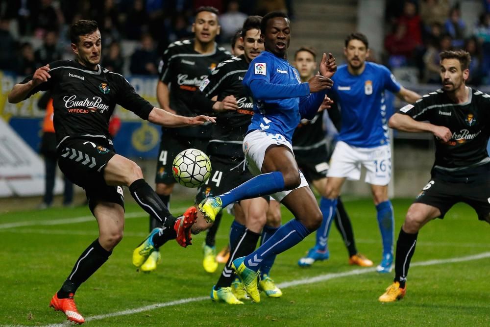 El Oviedo pierde ante el Valladolid