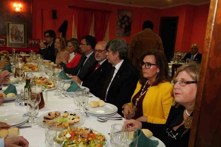 Los Nazarenos Murcianos entregan sus distinciones en su tradicional cena