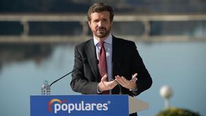 Els malvats com Casado, la història i el pipí