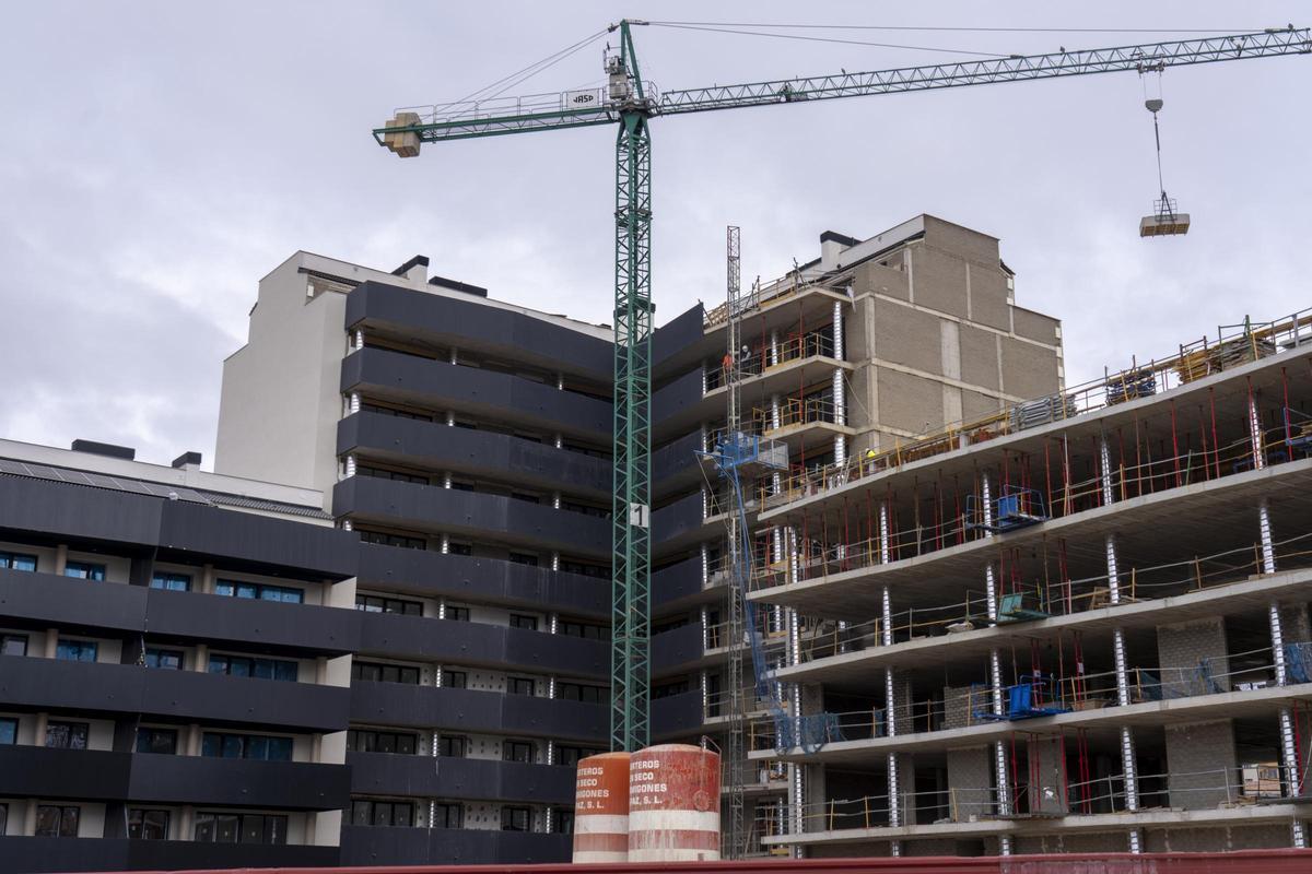 Las hipotecas sobre vivienda crecen un 6,3 % en enero y suman 19 meses de subidas.