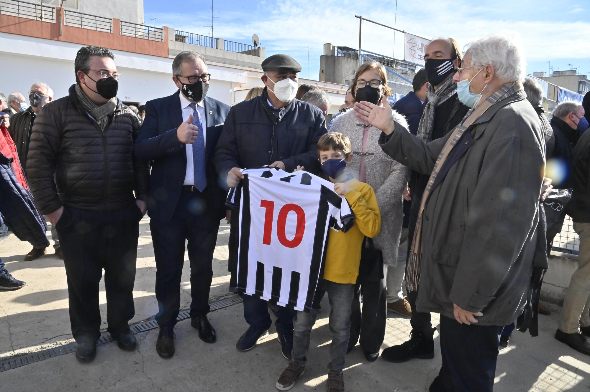 Burriana rinde homenaje a Planelles y Canós