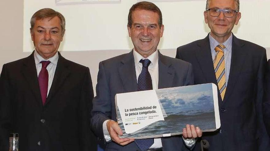 Tres catálogos recogen las acciones de sostenibilidad de la flota congeladora