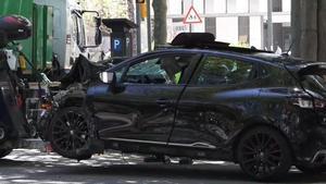Mueren dos conductores en Barcelona tras un choque provocado por un coche que huía de los Mossos