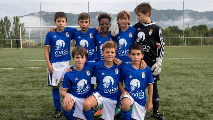 El Oviedo es líder de Primera por la diferencia de goles