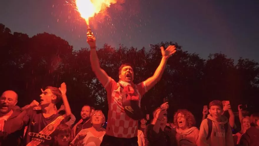“Aquest partit el juguem tots junts”: el grito del Girona para seguir en Primera