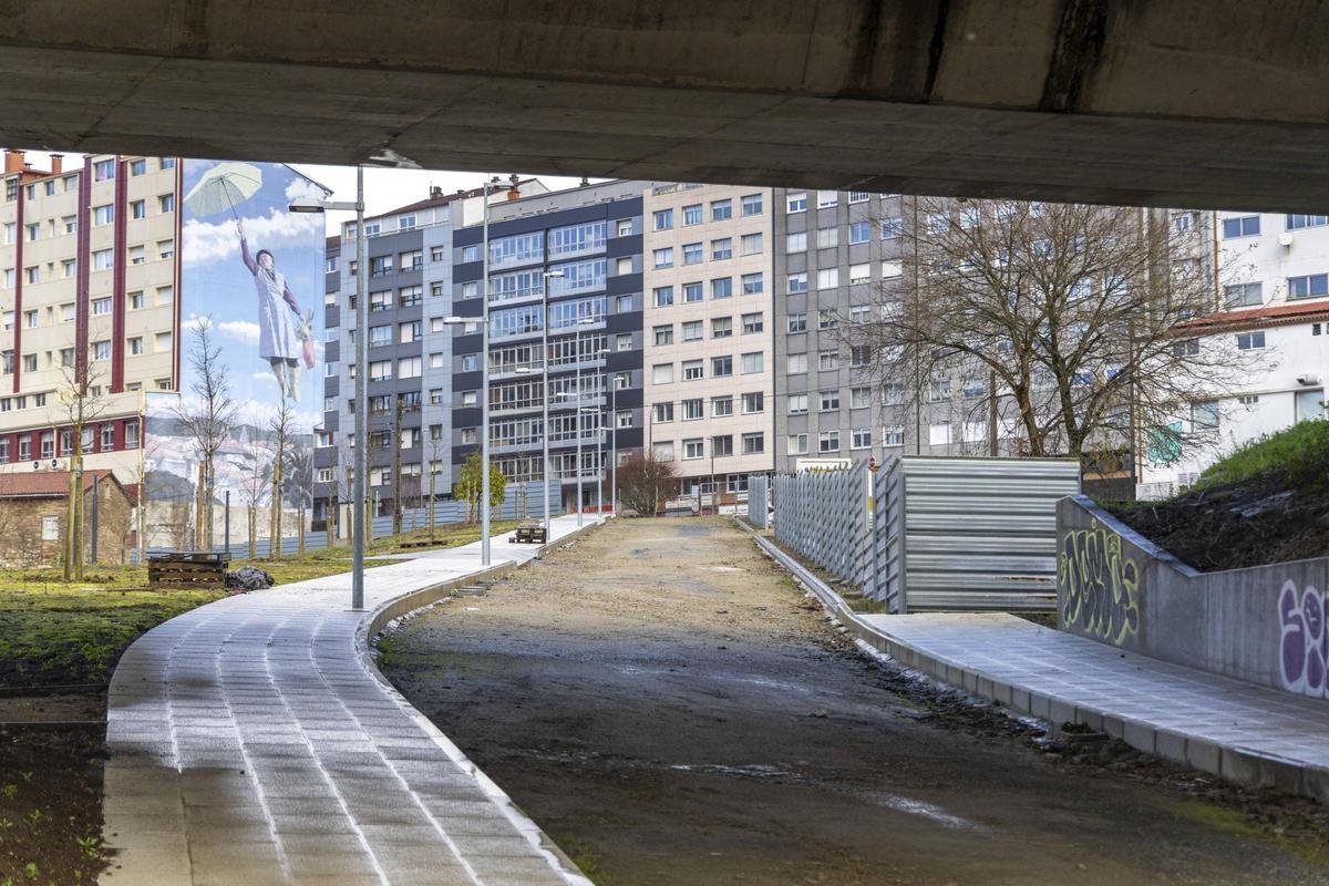 Nueva calle, aún sin nombre, en Santiago que une Romero Donallo con Escultor Jesús Landeira