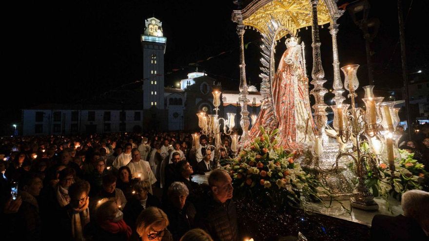 Celebrating the Patroness Festival: A Night of Lights and Tradition in Las Candelas Celebrating the Patroness Festival: A Night of Lights and Tradition in Las Candelas