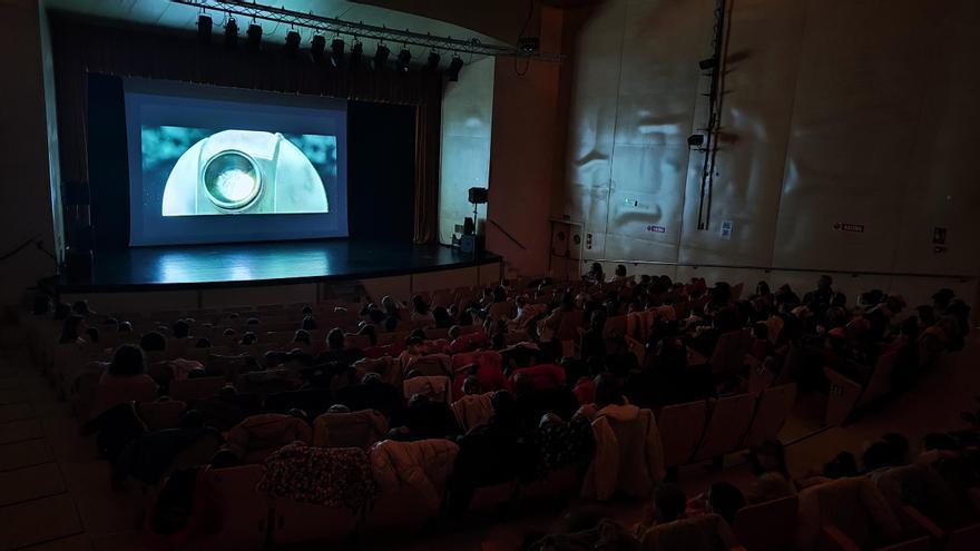 Mieres se asoma a la pantalla grande: arranca con proyecciones para los escolares el Festival de Cortos