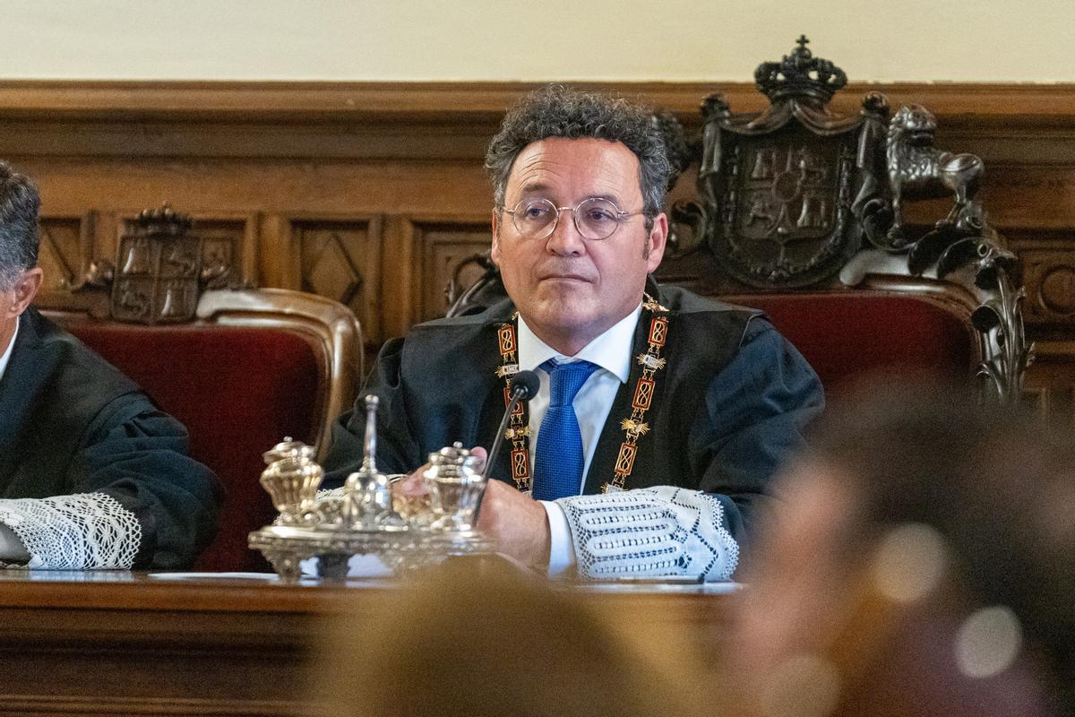 El Suprem pregunta a la Fiscalia abans de decidir sobre García Ortiz El Suprem pregunta a la Fiscalia abans de decidir sobre García Ortiz