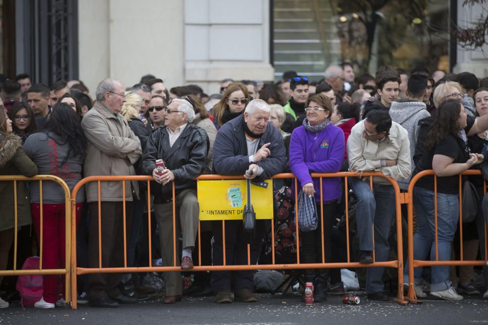 Búscate en la mascletà del 15 de marzo