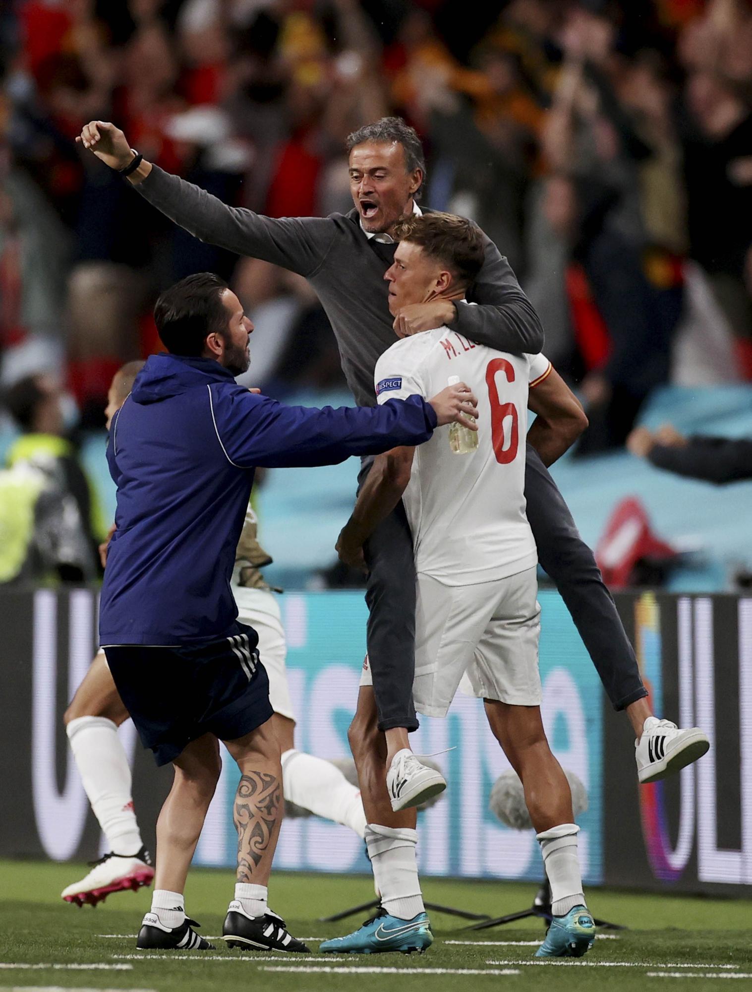 Así celebra Morata su gol contra Italia en la semifinal de la Eurocopa