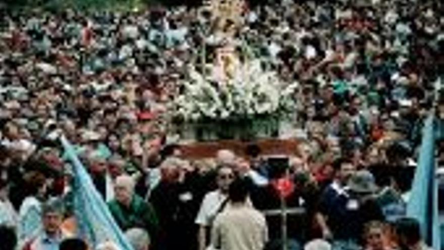 La ofrenda floral abre esta tarde los actos en honor a la patrona