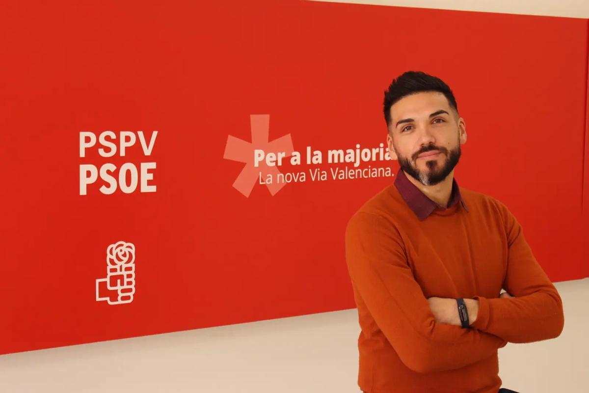 El secretario LGTBI del PSOE en Valencia, Damián López