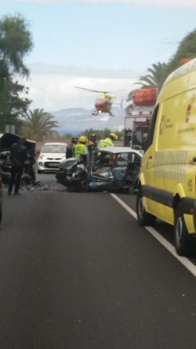 Aparatoso accidente en la TF-5, en Los Realejos