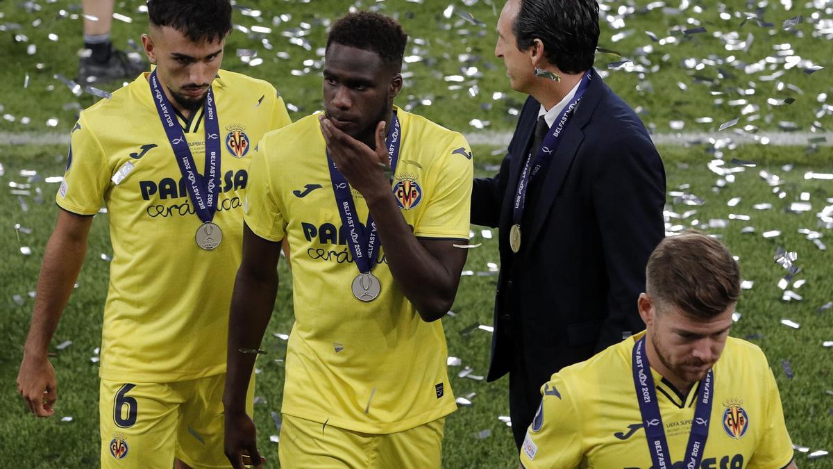 Los jugadores del Villarreal, tras la final de la Supercopa de Europa.