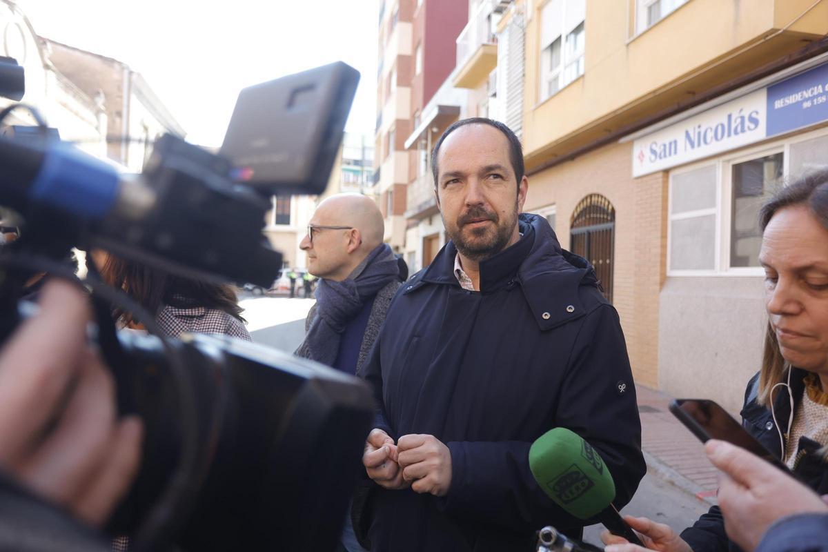 Guillermo Luján asistió a la reunión con el ministro Víctor Torres en Torrent.