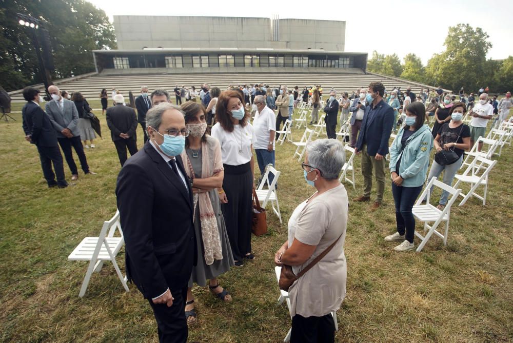 Acte d'homenatge a les víctimes de la covid-19 a Girona