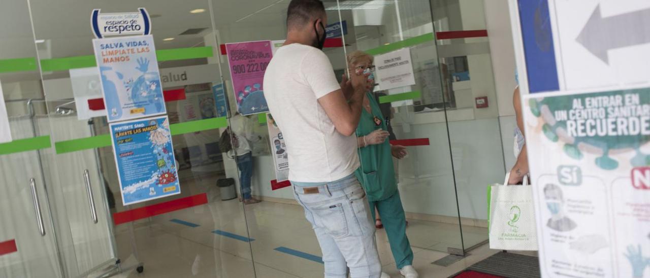 Acceso al centro de salud Benavente Norte, donde se encuentra la única consulta de Pediatría.