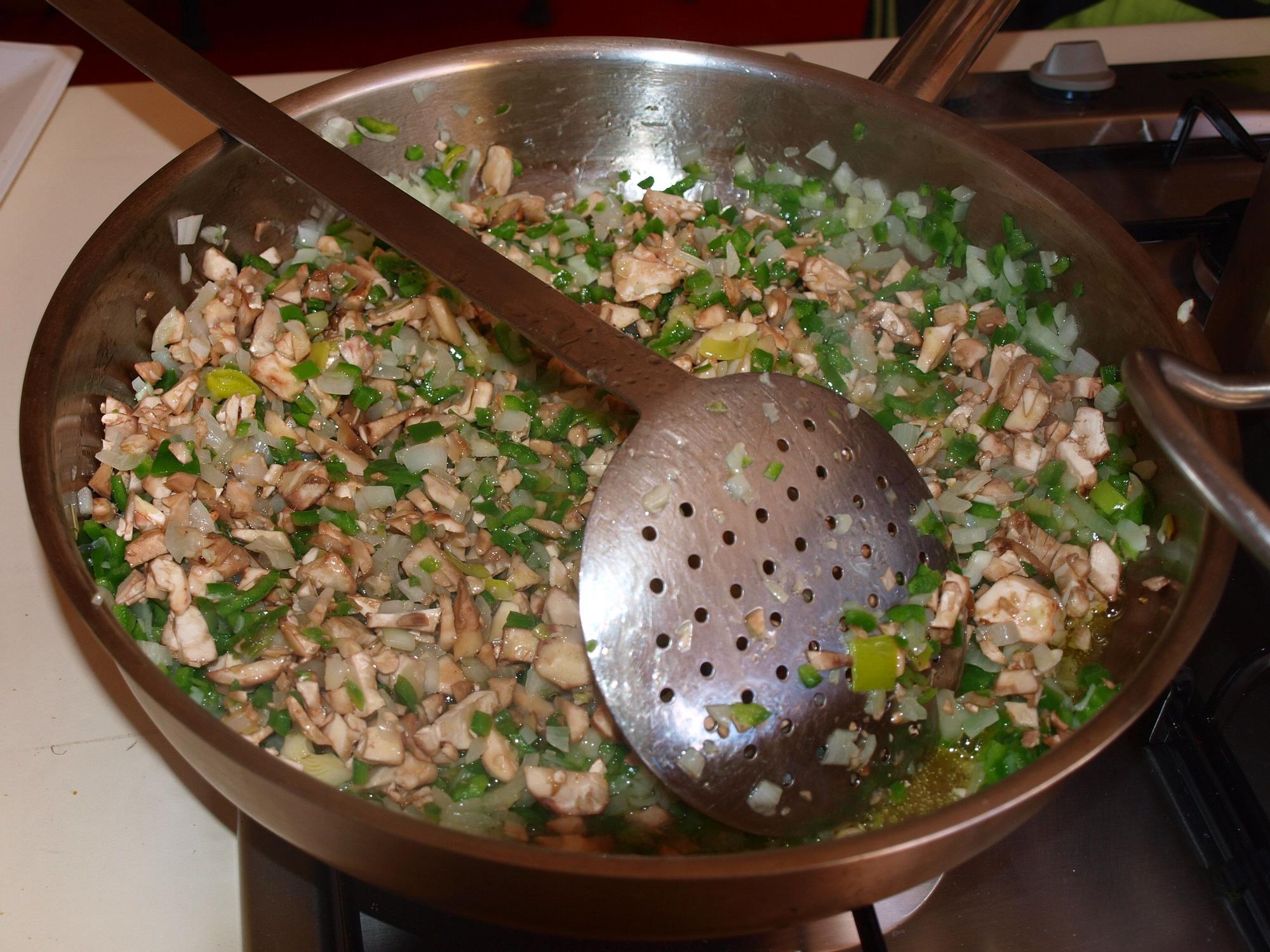 Las demostraciones de cocina en vivo con el gurumelo como ingrediente son el plato fuerte.