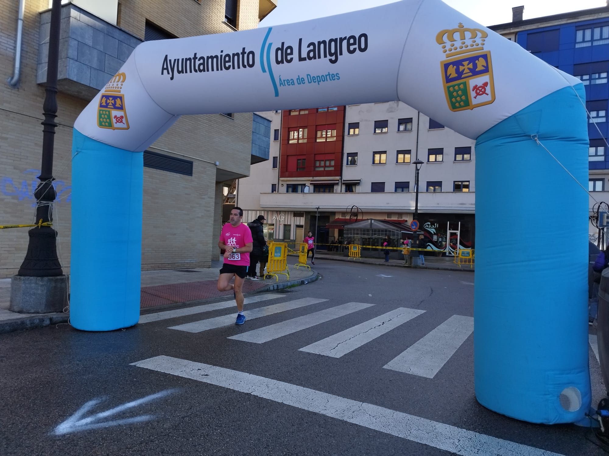 Primera carrera contra el cáncer en Langreo