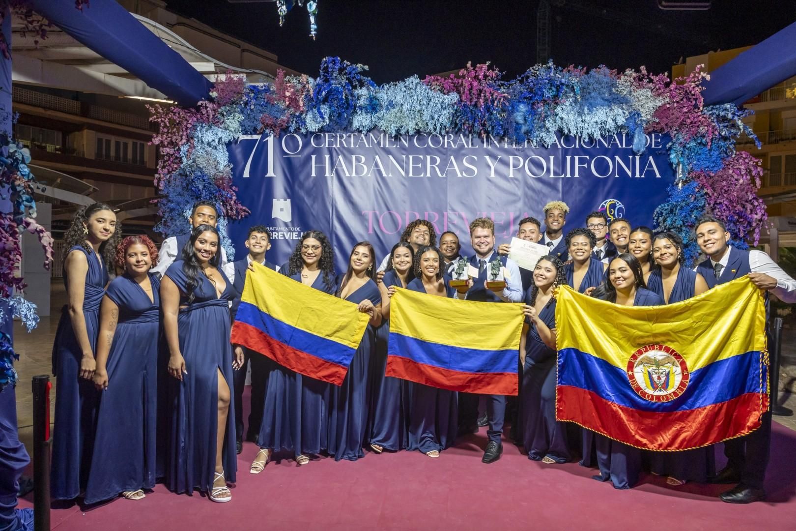 Así fue la clausura del Certamen de Habaneras en Torrevieja