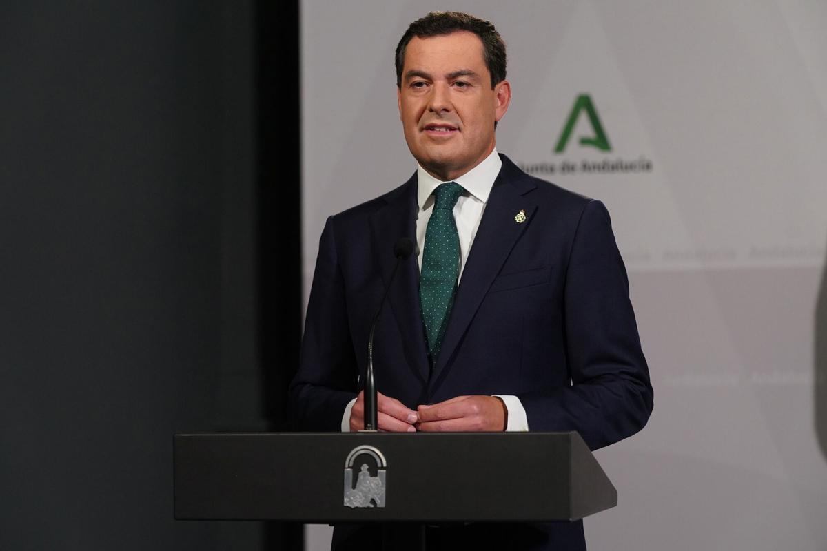 28/10/2020 Comparecencia del presidente de la Junta de Andalucía, Juanma Moreno, para anunciar las nuevas medidas que aplicará la Junta de Andalucía en la lucha contra la pandemia. En el Palacio de San Telmo. Sevilla a 28 de octubre 2020 POLITICA Jesús Morón, Junta de Andalucía