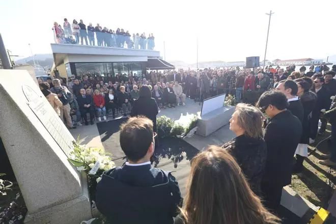 Un acto recuerda en Marín a los 21 fallecidos del Pitanxo por el cuarto aniversario del naufragio