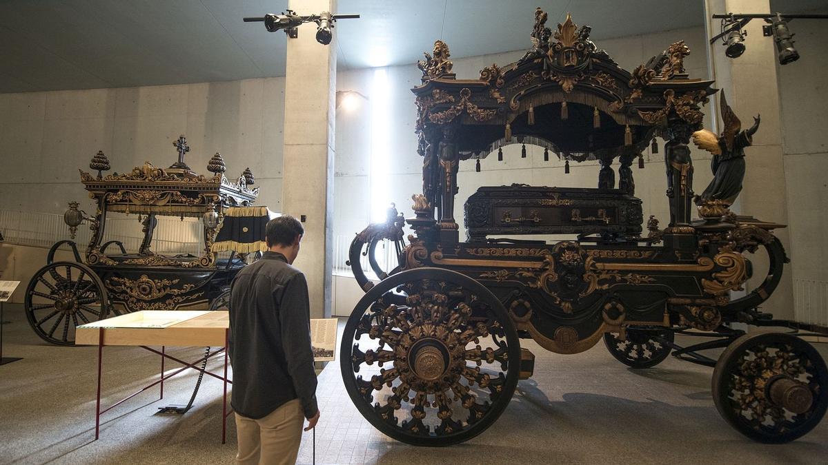 Colección de carrozas fúnebres en Barcelona