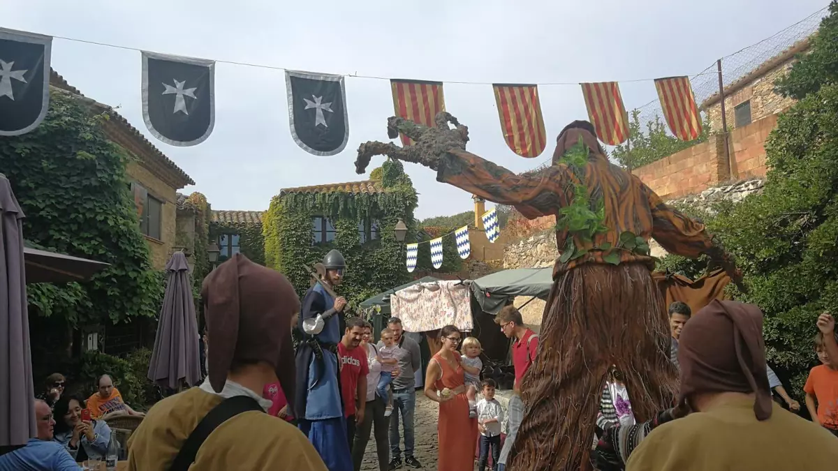 Panem et circenses