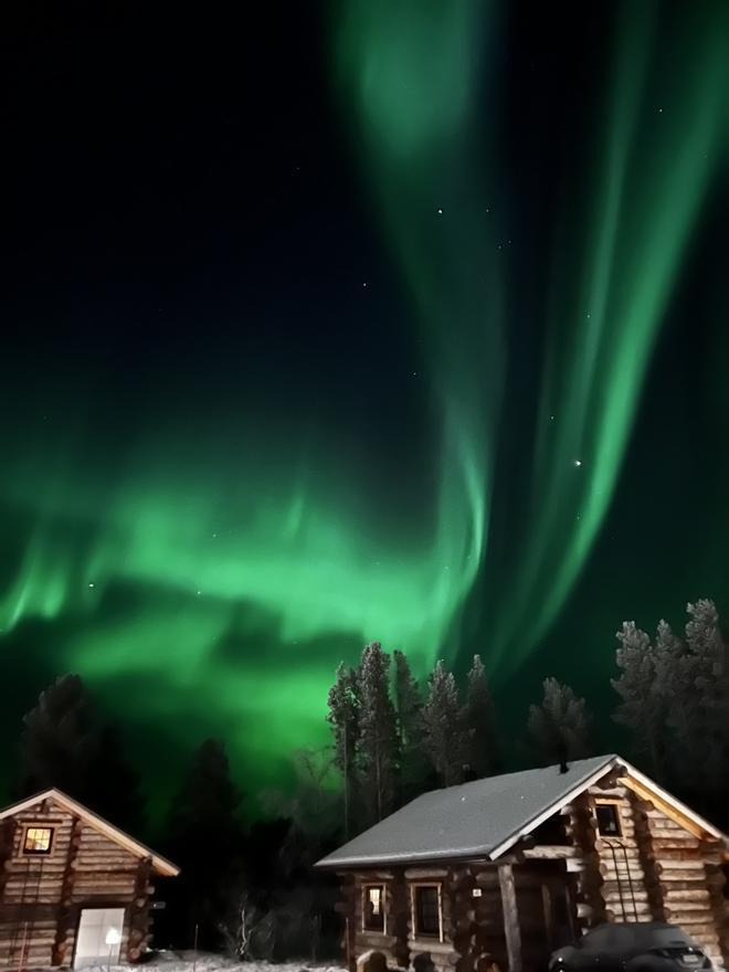 Auroras boreales en los cielos de la Laponia finlandesa