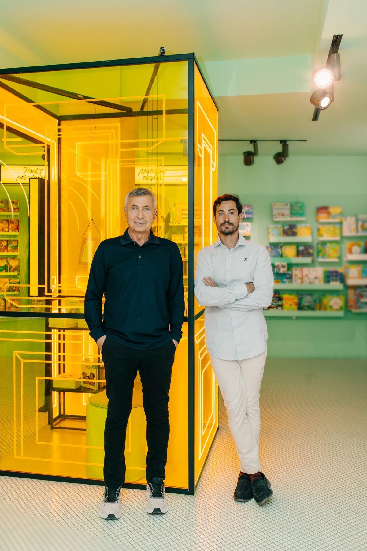Enrique Rubio Polo  y Luis Rubio Dolz, en la sede de la editorial valenciana.