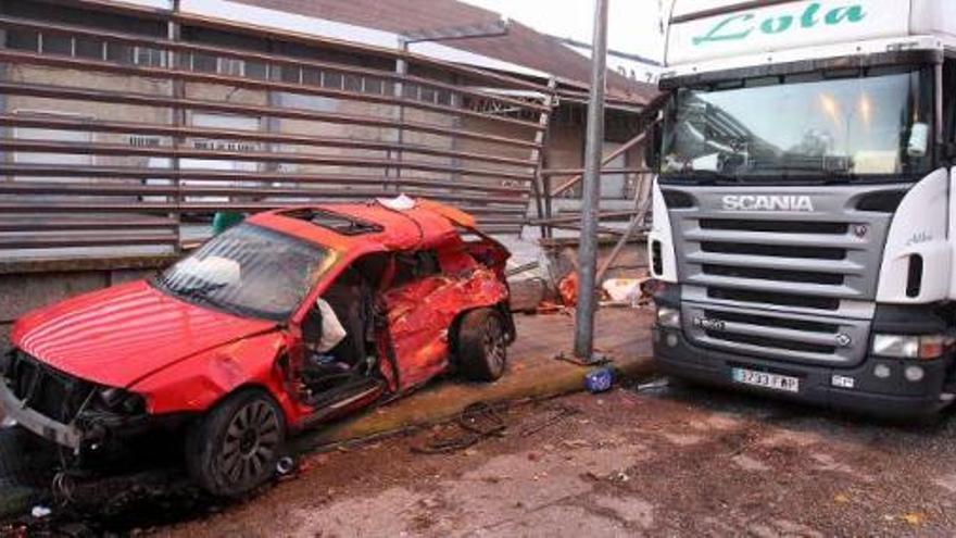 Una joven de 22 años muerta y tres heridos en un accidente en Vigo